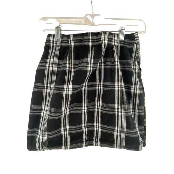 Hollister Women's Plaid Ultra High Rise Mini Skirt XS Black White Neutral - Picture 5 of 6